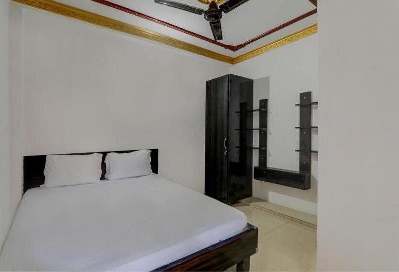 هتل Oyo P R Place