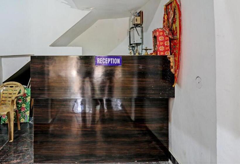 هتل Oyo P R Place