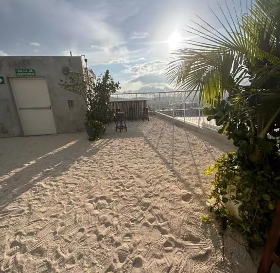 Ginos Dushi Secret For 8 People