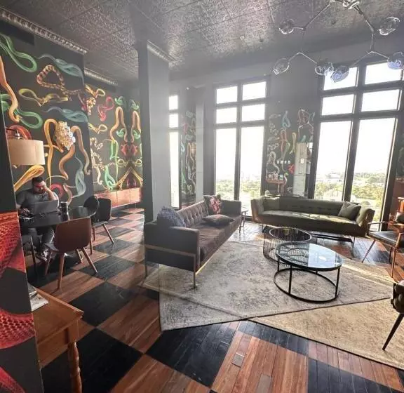 Ginos Dushi Secret For 8 People