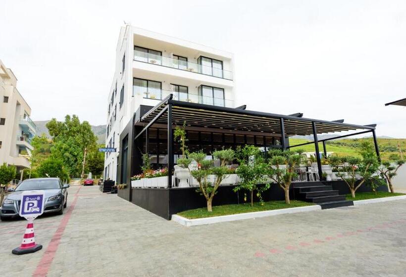 בית מלון כפרי Kaan