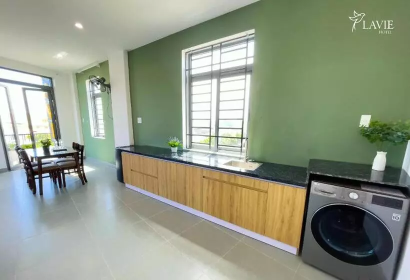 Khách Sạn Lavie Hotel Quảng Ngãi