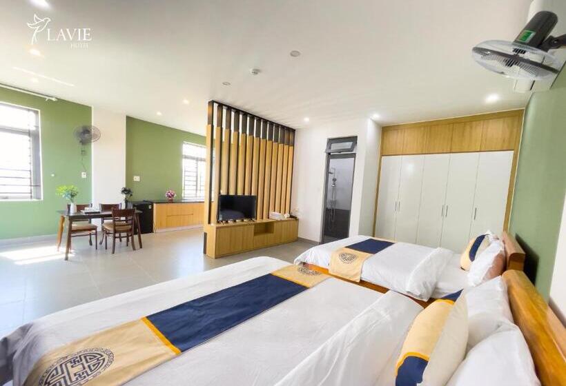 Khách Sạn Lavie Hotel Quảng Ngãi