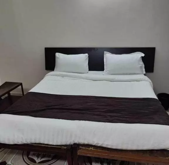 Spot On Hotel Pm