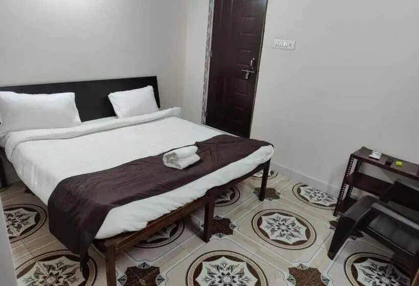 Spot On Hotel Pm