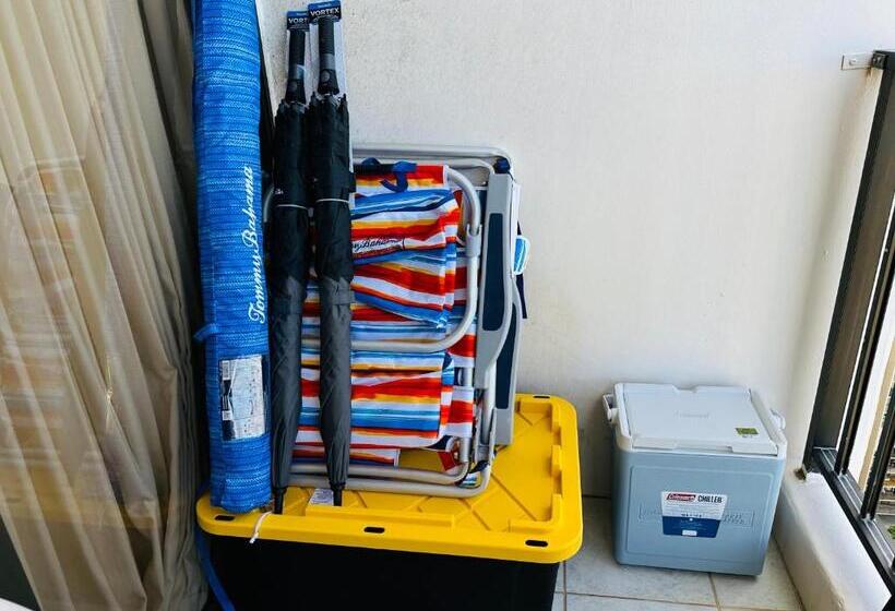 Waikiki Banyan Pool Free Parking Free Wi Fi One Br