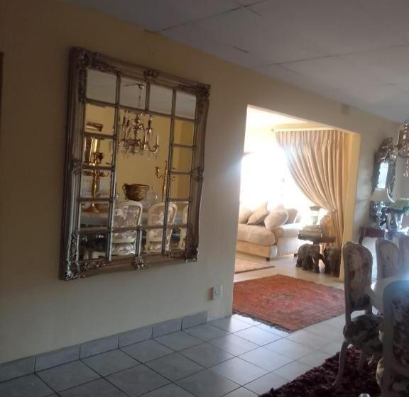 Pension Chateau De Vie