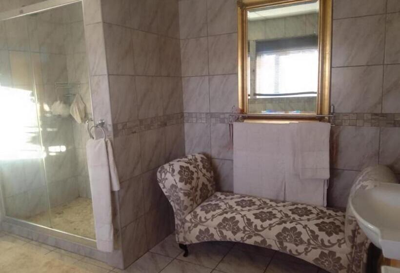 Pension Chateau De Vie