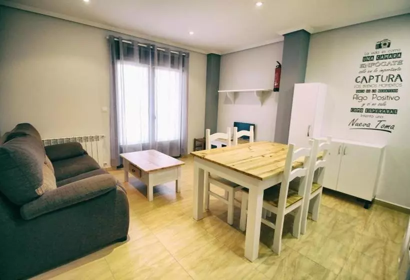 Apartamentos La Fuente De Enmedio