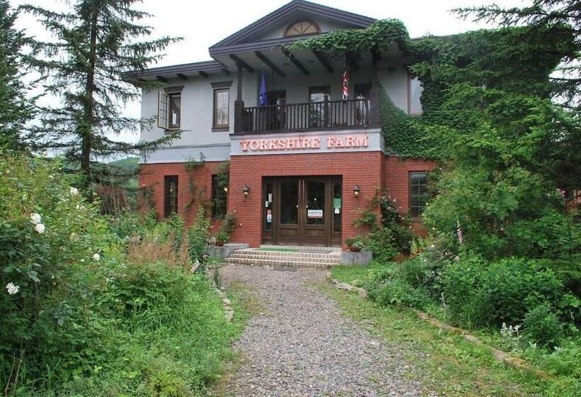 Bed and Breakfast Yorkshire Farm