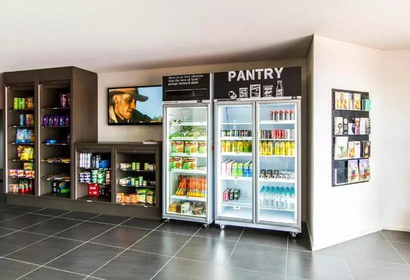 ホテル Abode Tuggeranong