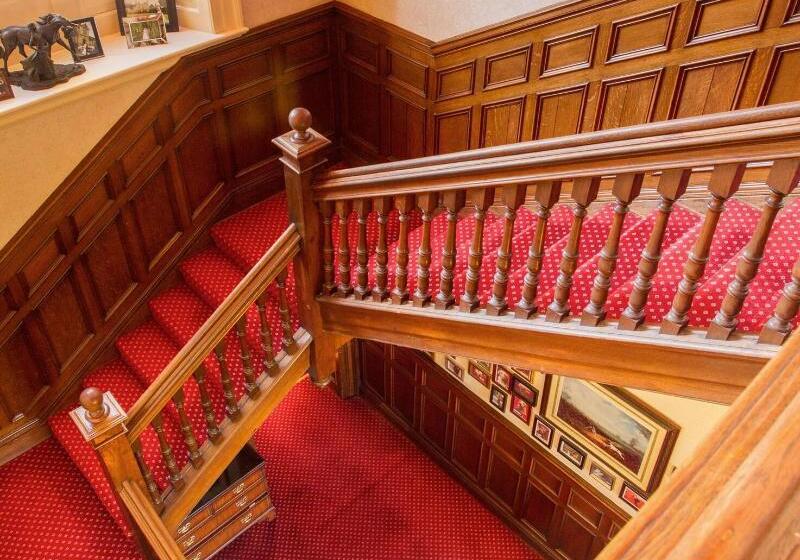 בית מלון כפרי Bagden Hall