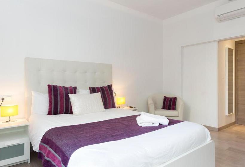 هتل Brustar Sagrada Familia