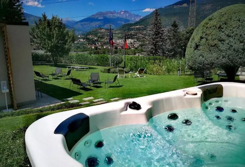 هتل Diana Jardin Et Spa