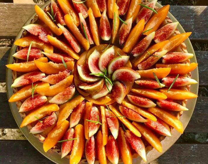 هتل Hôtel Les Volets Rouges Cassis