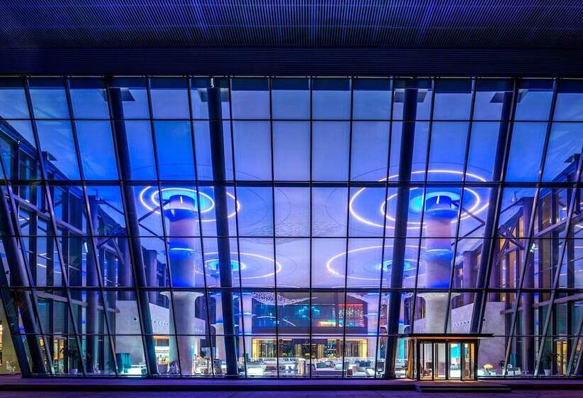 فندق Le Meridien Qingdao West Coast