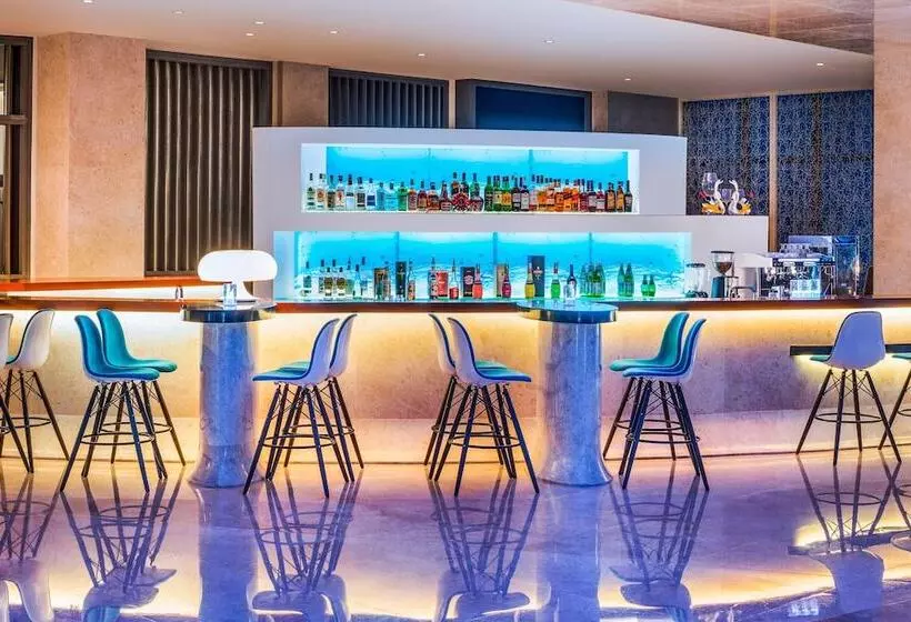 ホテル Le Meridien Qingdao West Coast