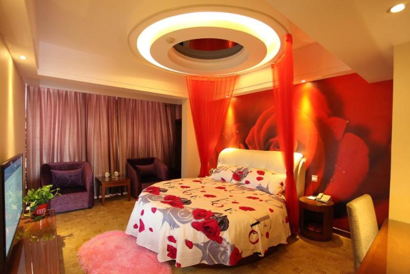 Отель Qingdao Feitong Digital