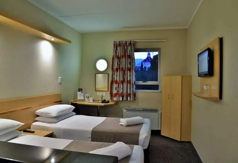 Hotelli Road Lodge Carnival City
