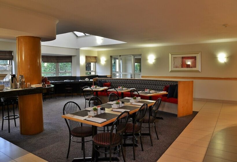 酒店 Road Lodge Carnival City