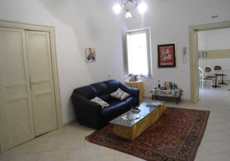 Отель Vespa Bed And Breakfast