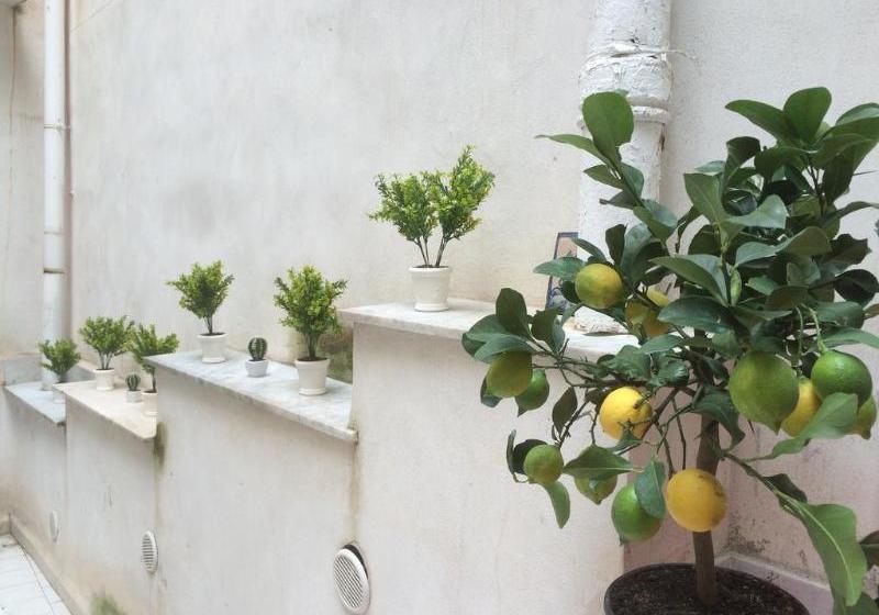 Отель Vespa Bed And Breakfast