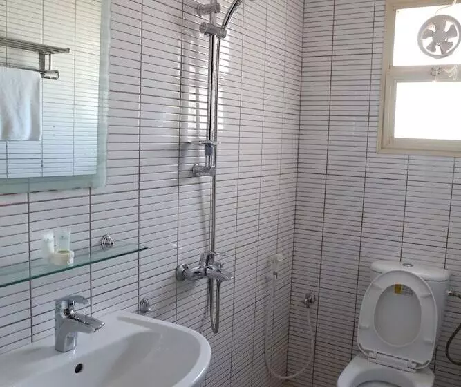 Terrace Furnished Apartments  Hawally 2