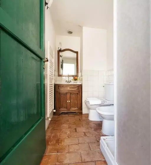 Aamiaismajoitus (B&B) Agriturismo Girolomoni   Monastero