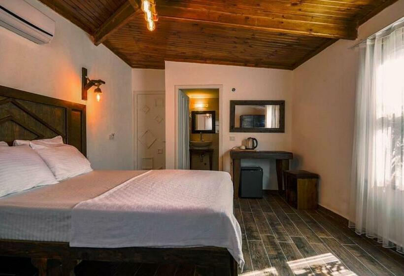 ユースホステル Belong Butik Otel