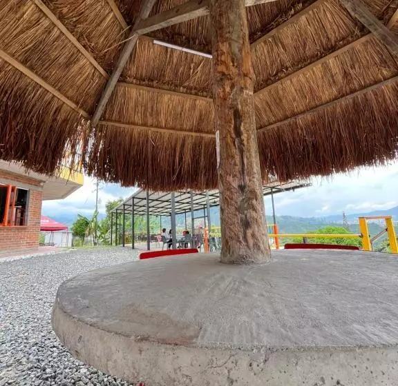 Casona Hotel La Divisa