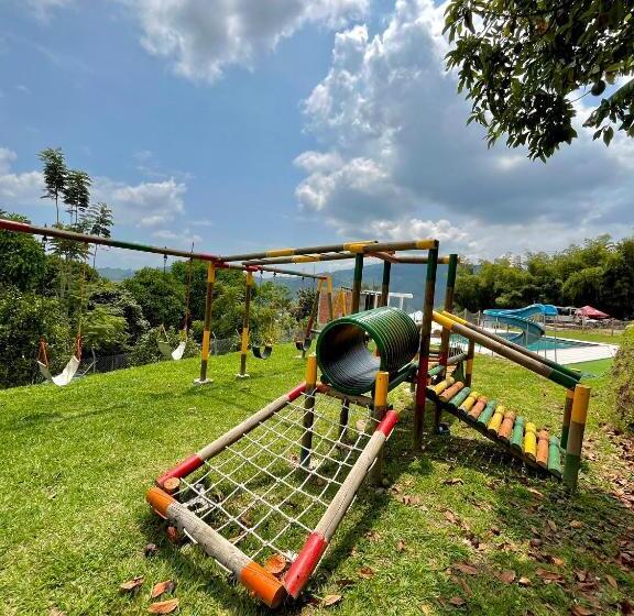 Casona Hotel La Divisa