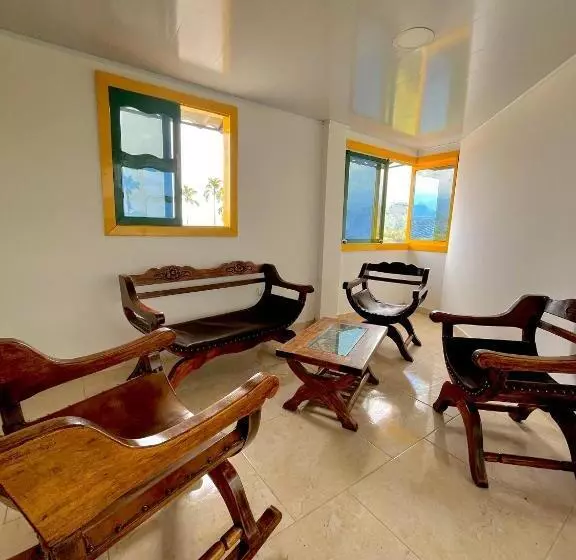 Casona Hotel La Divisa