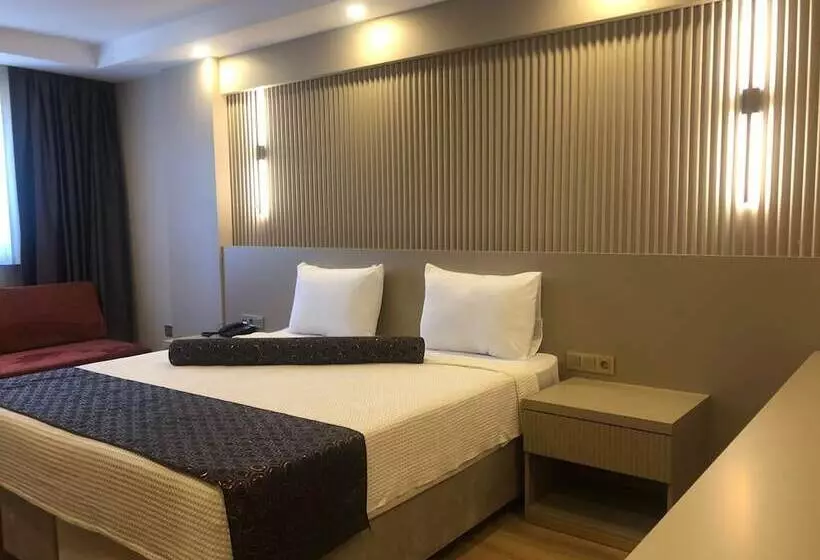 هتل Grand İska Palace