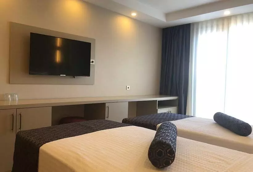 هتل Grand İska Palace