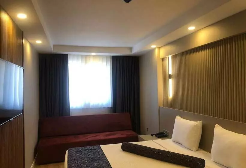 هتل Grand İska Palace