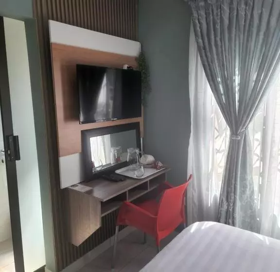 تختخواب و صبحانه Josmot Guest House
