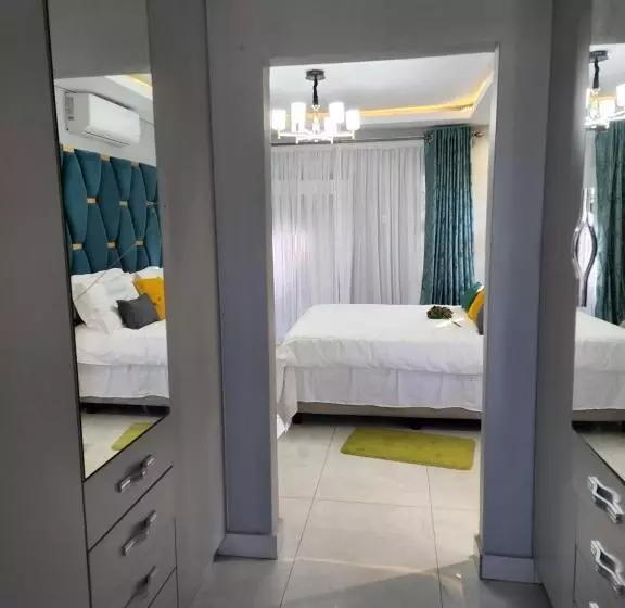 تختخواب و صبحانه Josmot Guest House