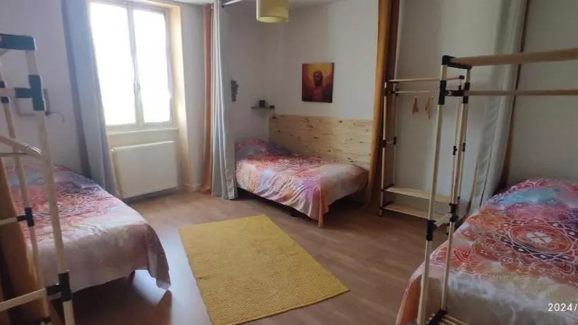 ベッドアンドブレックファースト Respire O Dorat Chambres Privées Dans Havre De Paix