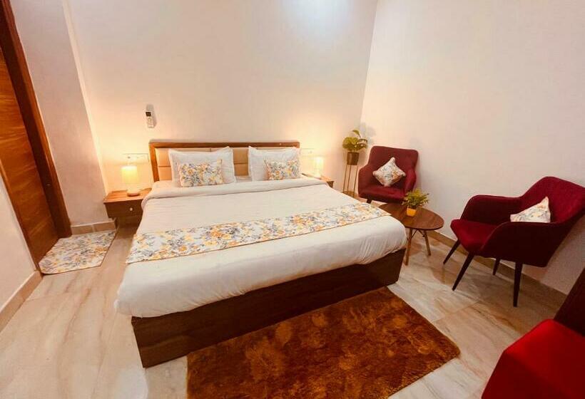 ホテル Triple Residency, Zirakpur