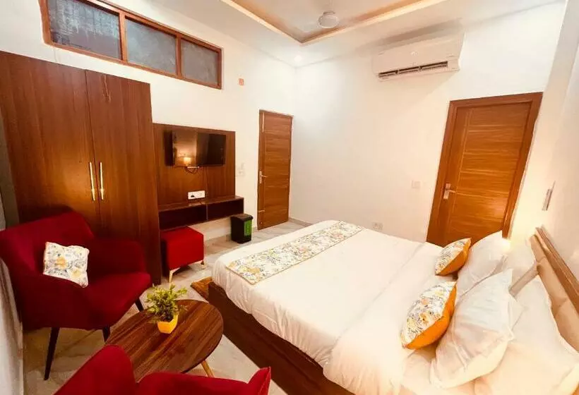 ホテル Triple Residency, Zirakpur