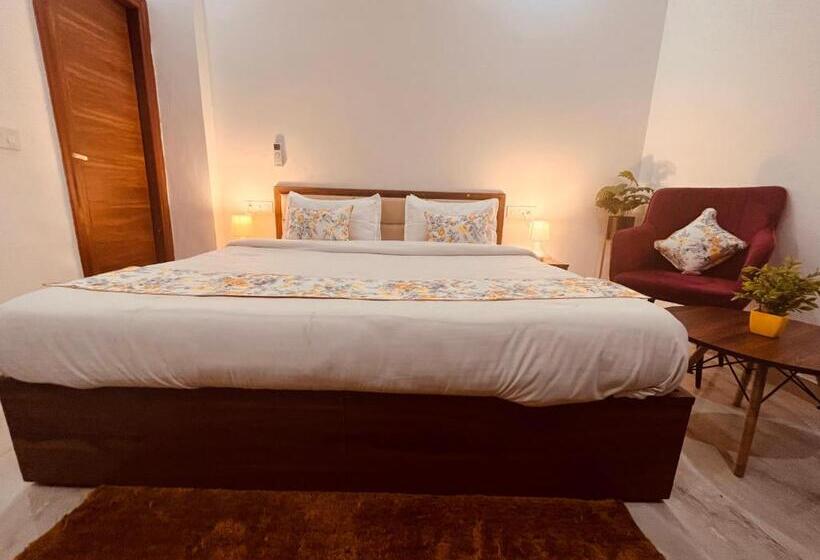 ホテル Triple Residency, Zirakpur