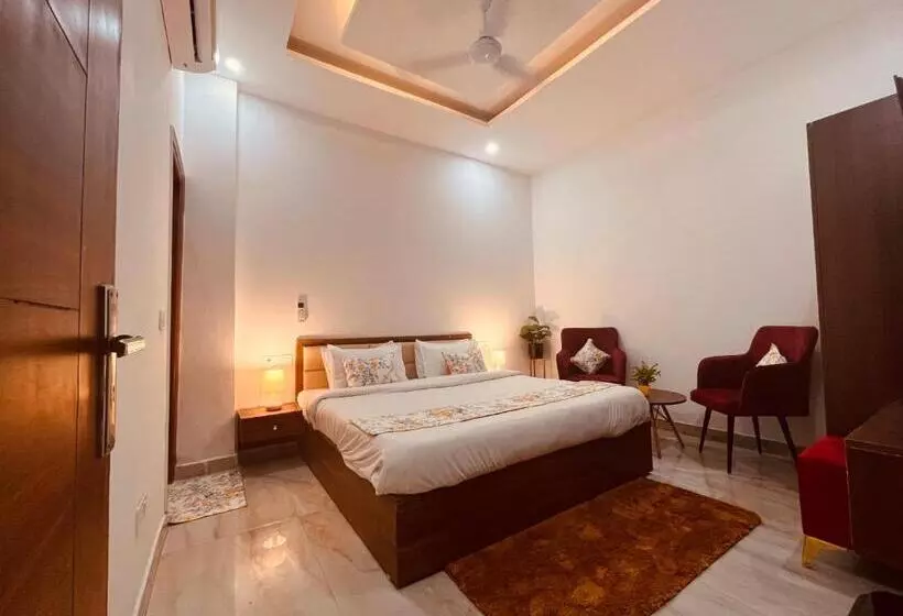 ホテル Triple Residency, Zirakpur
