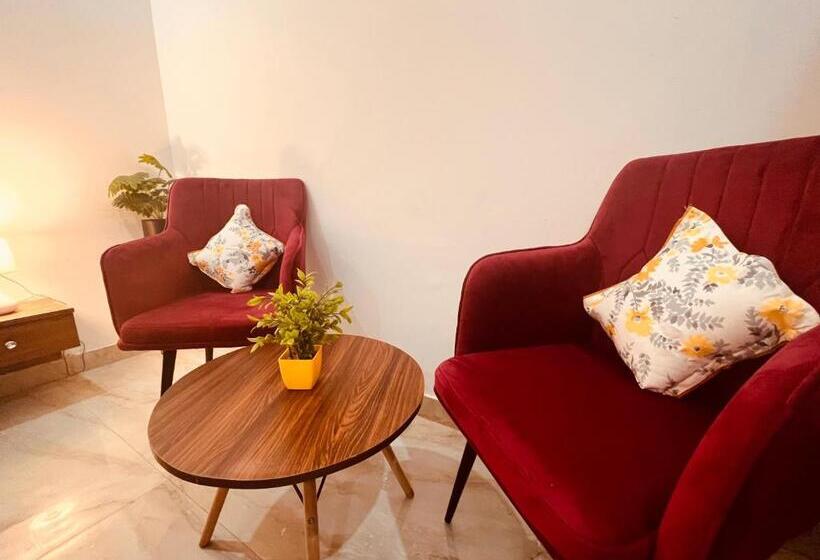 ホテル Triple Residency, Zirakpur