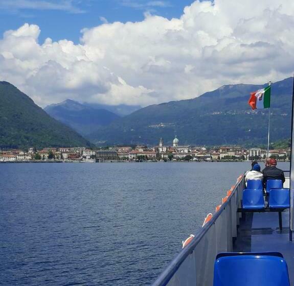 Pensjonat Affitta Stanza Da Paola Intra Lago Terzo Piano Senza Ascesore Lago