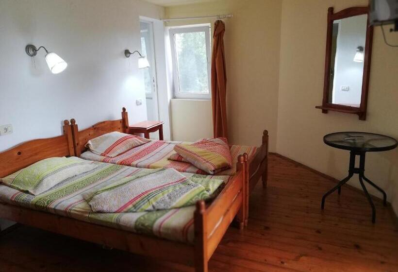 پانسیون Vila Maria Eca