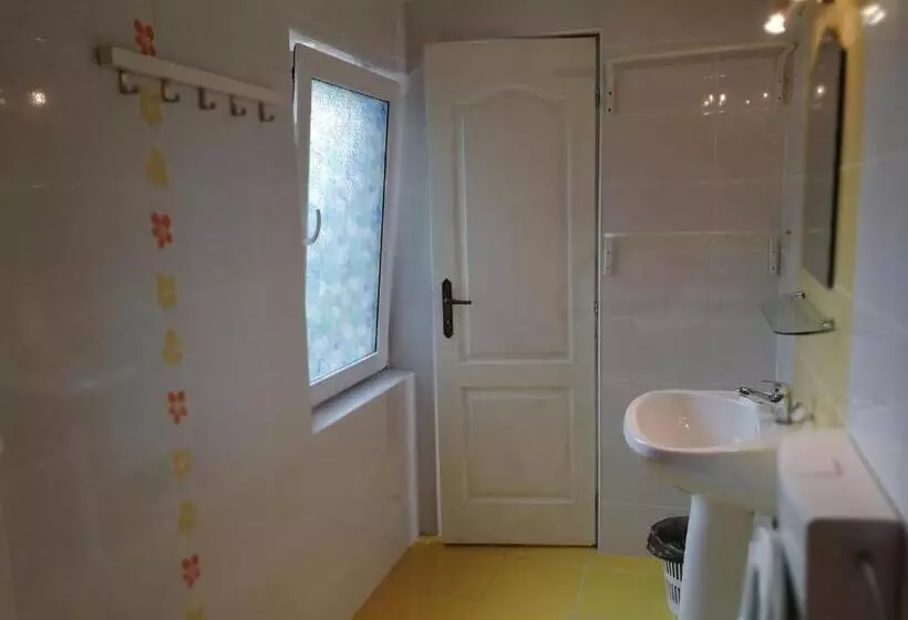 پانسیون Vila Maria Eca
