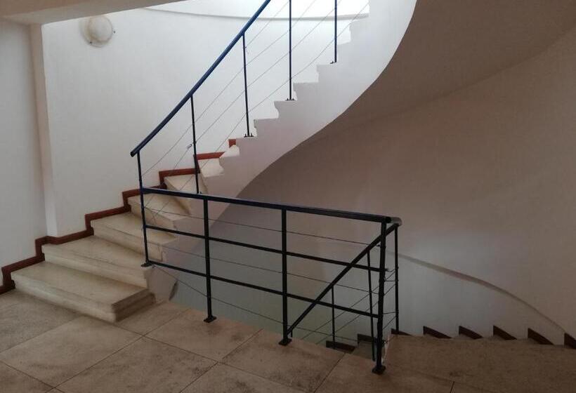 پانسیون Vila Maria Eca