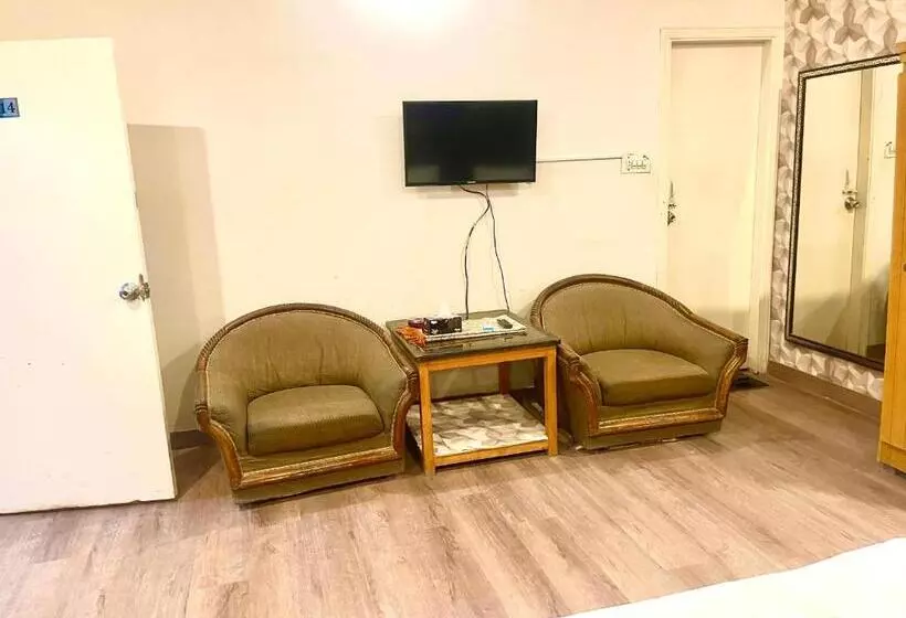 تختخواب و صبحانه Rehaish Inn