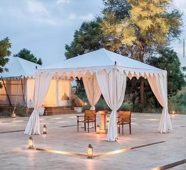 ホテル Jaisalmer Desert Camps &resort