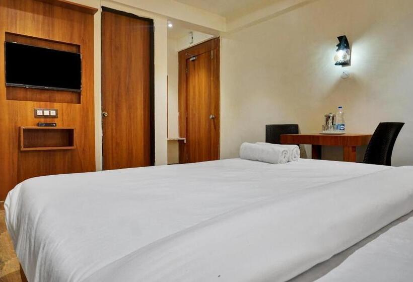 Hotel Omkar Executive